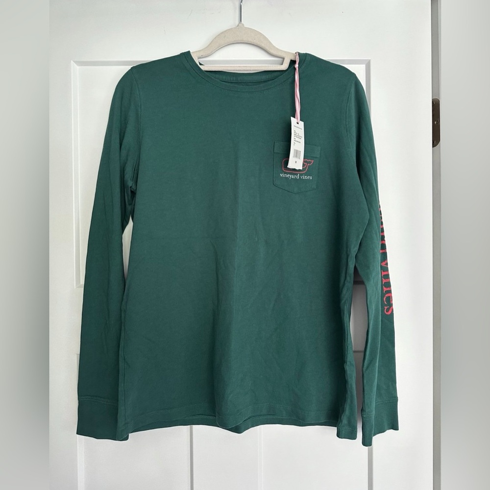 Vineyard Vines long sleeve graphic tee - Medium